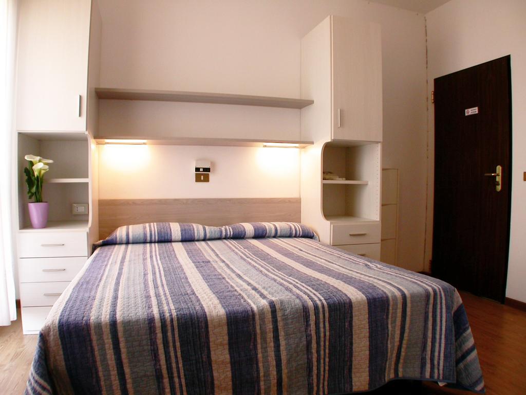Hotel Aquila 2*